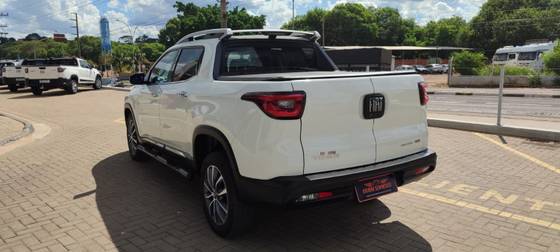 FIAT TORO 2.0 16V TURBO DIESEL VOLCANO 4WD AT9